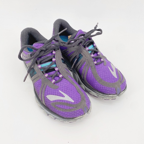 brooks pronation control